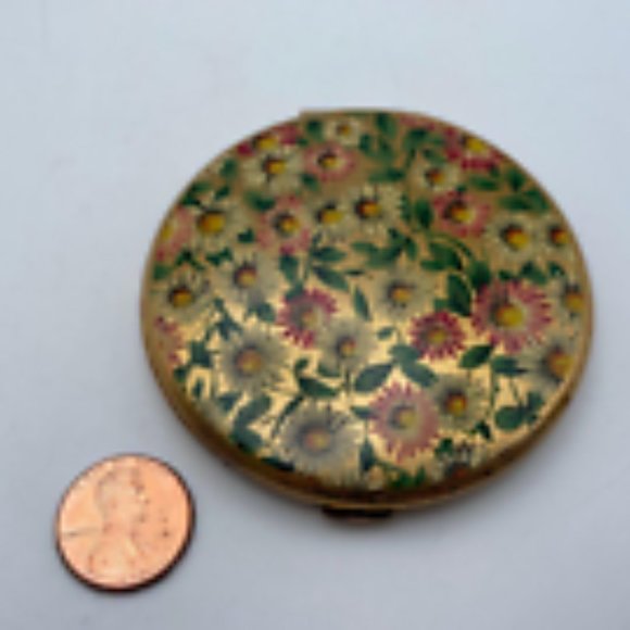 Vintage Kigu of London Golden Floral Style Round Folding Compact Mirror w/ Case - Picture 5 of 6